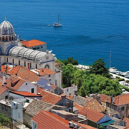 Gorgeous Stacaravan In With Wifi 3* Drniš