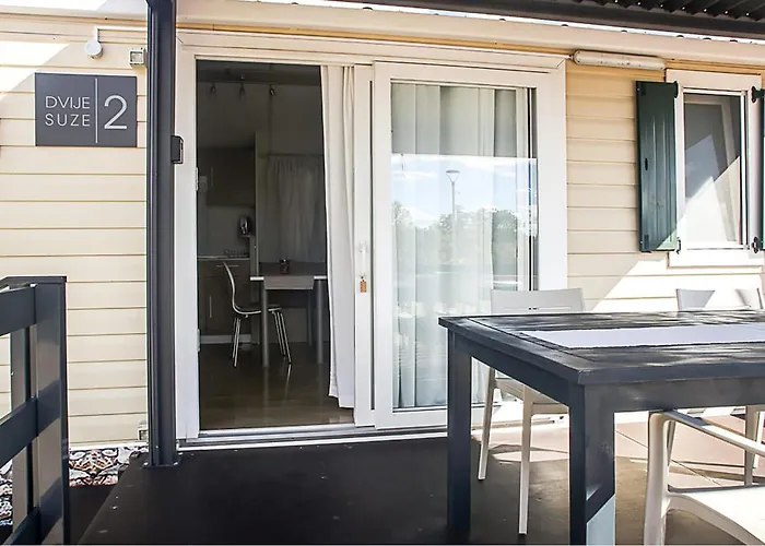 Gorgeous Stacaravan In With Wifi 3*