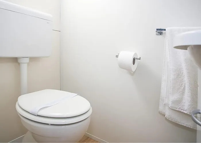 Gorgeous Stacaravan In With Wifi Drniš